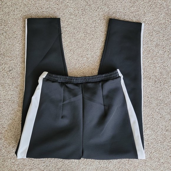 H&M Black Legging with White Side Stripes Size 8 - Picture 3 of 8